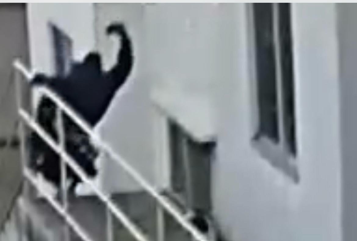 Adolescente é vítima de agressão em condomínio de Valparaíso