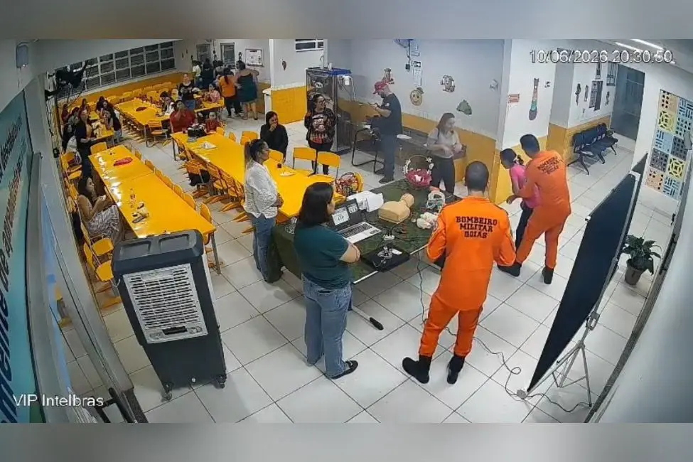 Bombeiros salvam servidora de engasgo em Acreúna após palestra sobre primeiros socorros