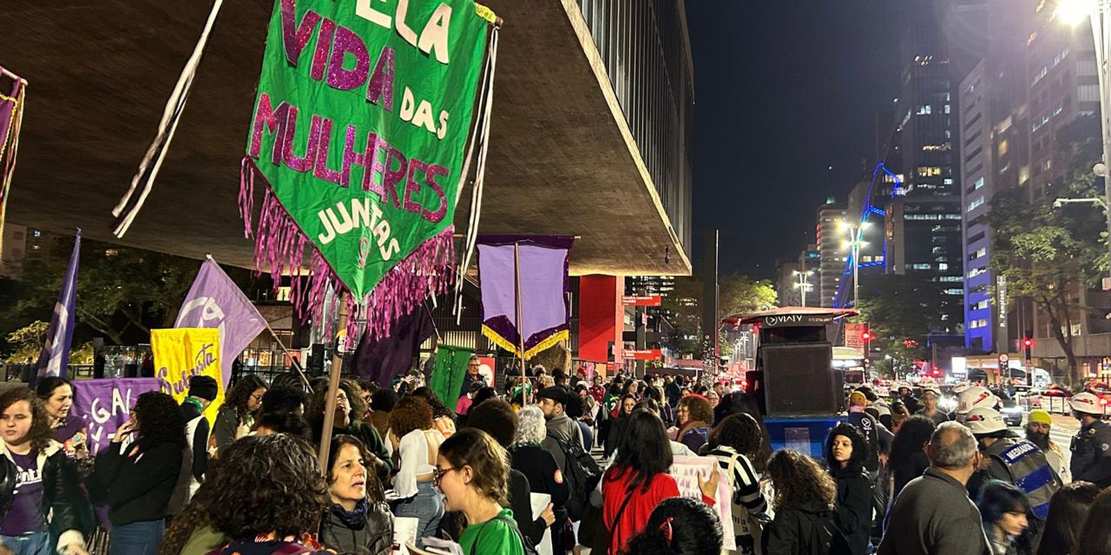 Ato em São Paulo defende resolução do Conanda sobre aborto legal para vítimas de violência sexual