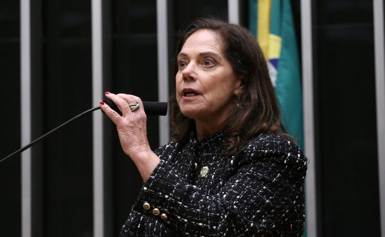 Comissão aprova projeto que destina arrecadação de apostas de quota fixa para pessoas com deficiência