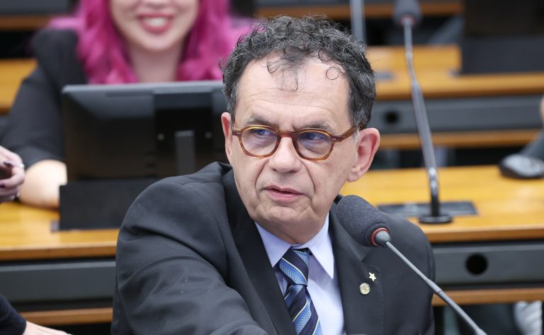 Câmara aprova reconhecimento da culpa do Estado na Chacina de Acari e pensão para familiares