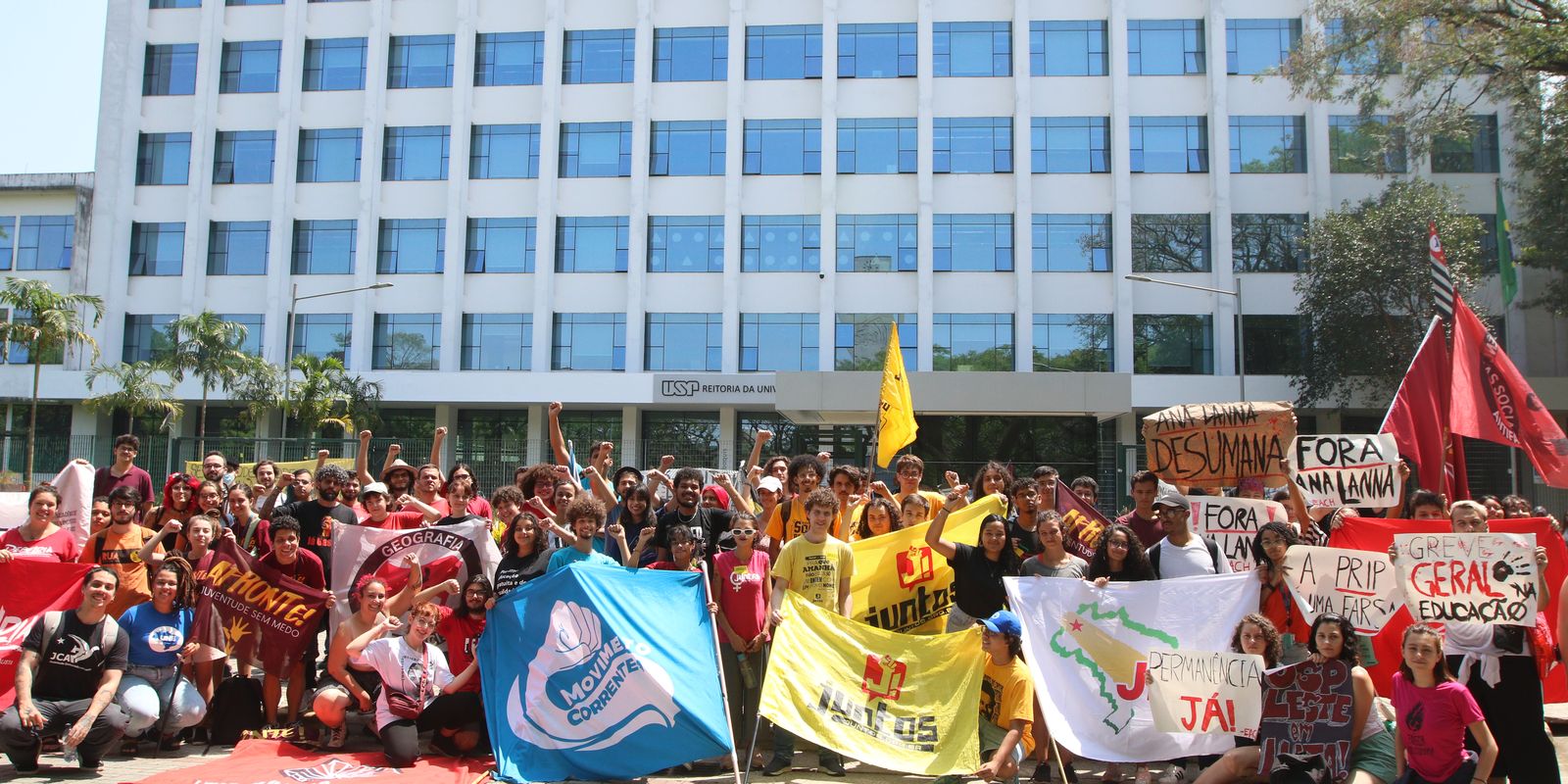Estudantes da Universidade de São Paulo encerram greve de quase dois meses