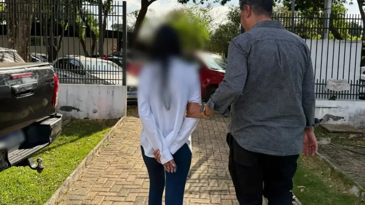 Polícia Civil realiza prisão de funcionária suspeita de desvio de R$ 137 mil em Goiânia