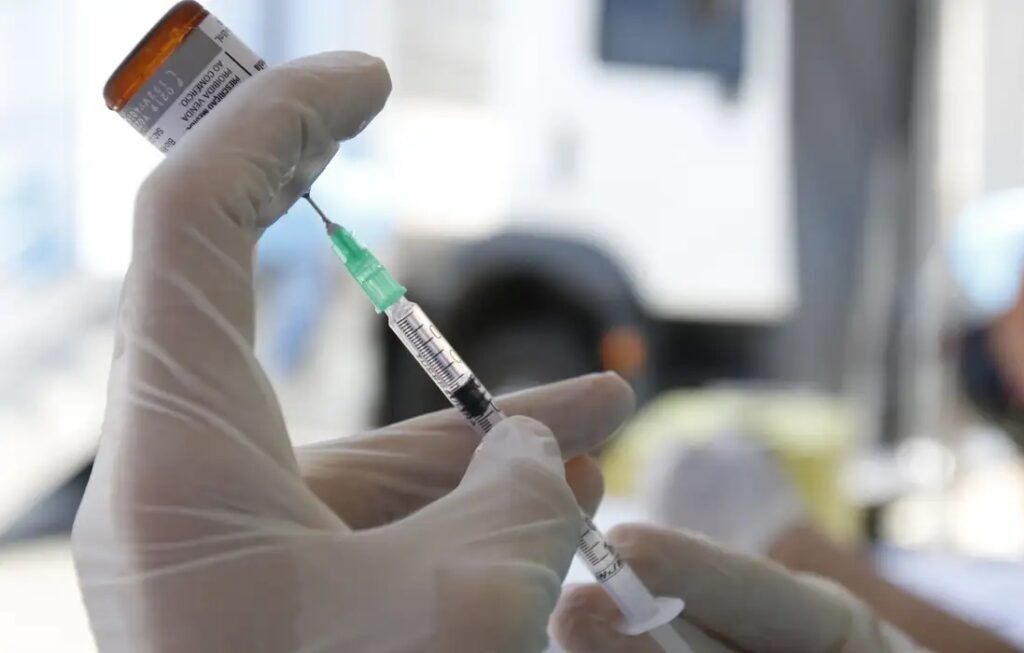 Infectologista reforça vacinação contra sarampo para viajantes da Copa