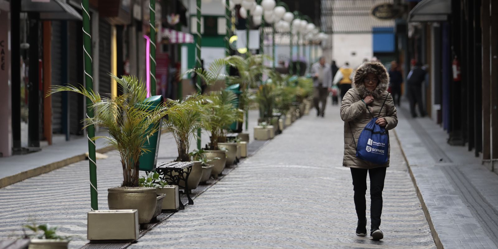 O inverno chega ao Brasil com influência do El Niño e previsões de temperaturas elevadas