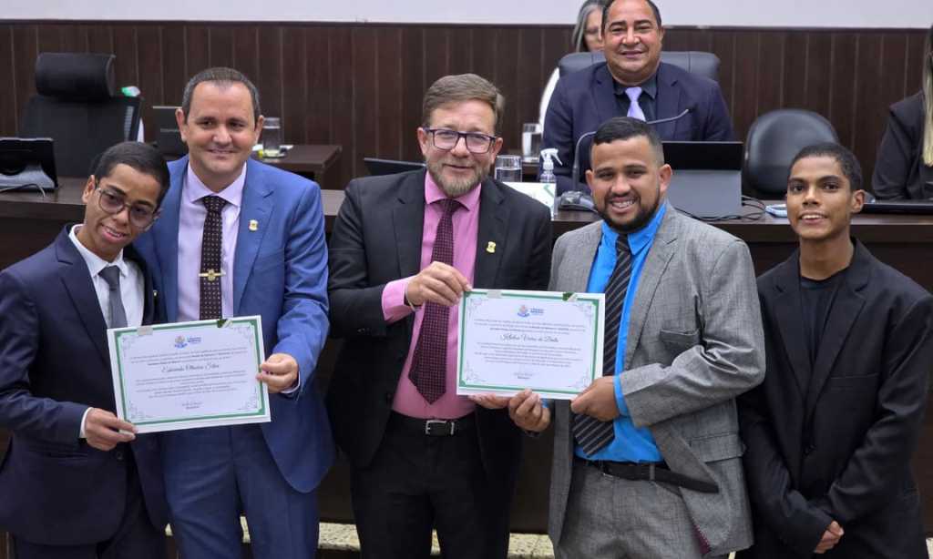 Kleitin do Povo recebe moção de aplauso na Câmara Municipal de Luziânia
