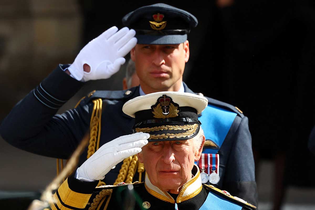 Príncipe William supera fortuna do rei Charles III, atingindo R$ 8,2 bilhões