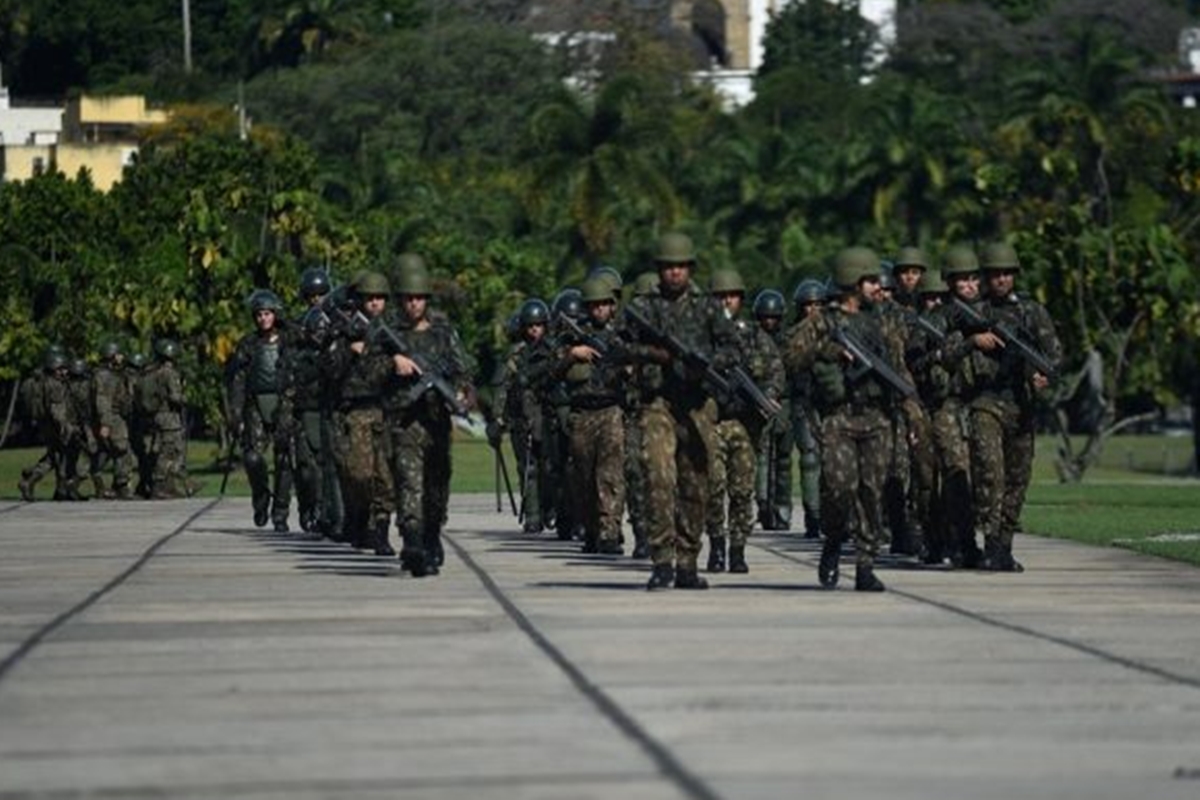 Major condenado por homicídio qualificado perde patente no Exército