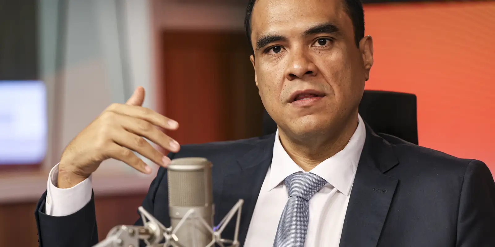 Ministério do Turismo anuncia crédito especial para microempreendedoras vítimas de violência