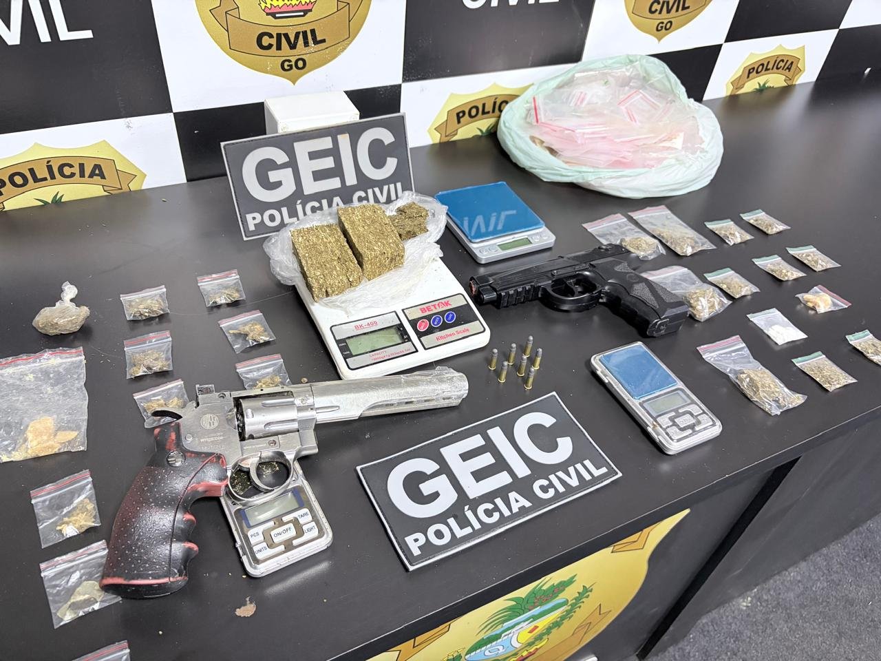 Operação do GEIC desmantela rede de tráfico no Entorno do DF