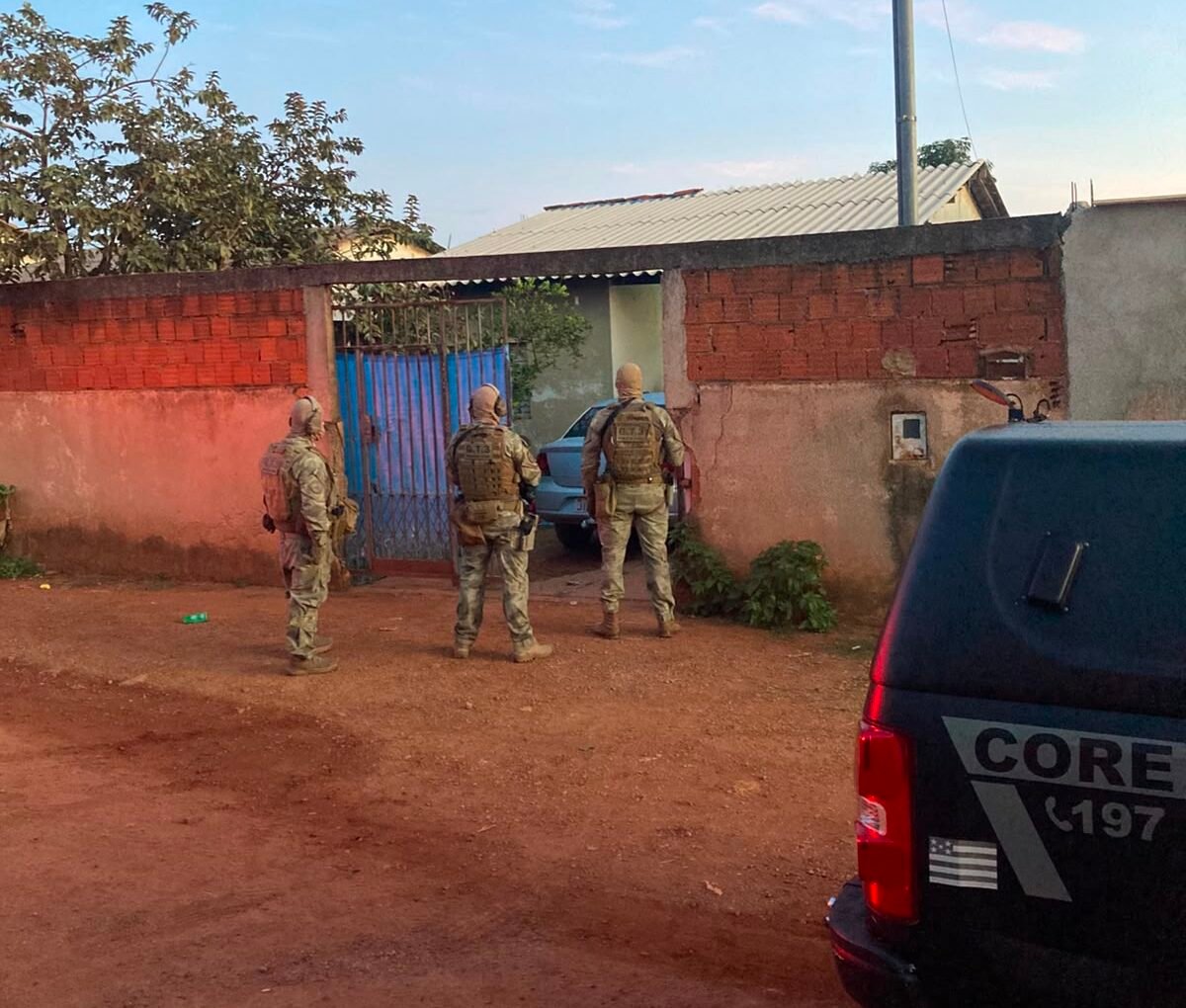 Polícia Civil de Goiás cumpre 52 mandados em operação interestadual contra tráfico de drogas e lavagem de dinheiro