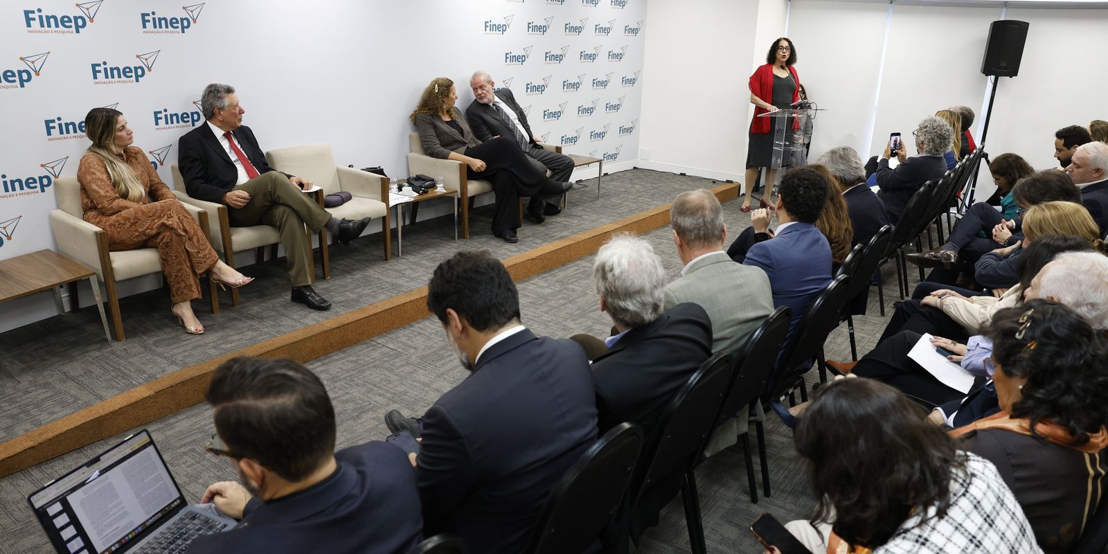 MCTI e Finep lançam Tecnova 2026/2027 com R$ 360 milhões para empresas inovadoras