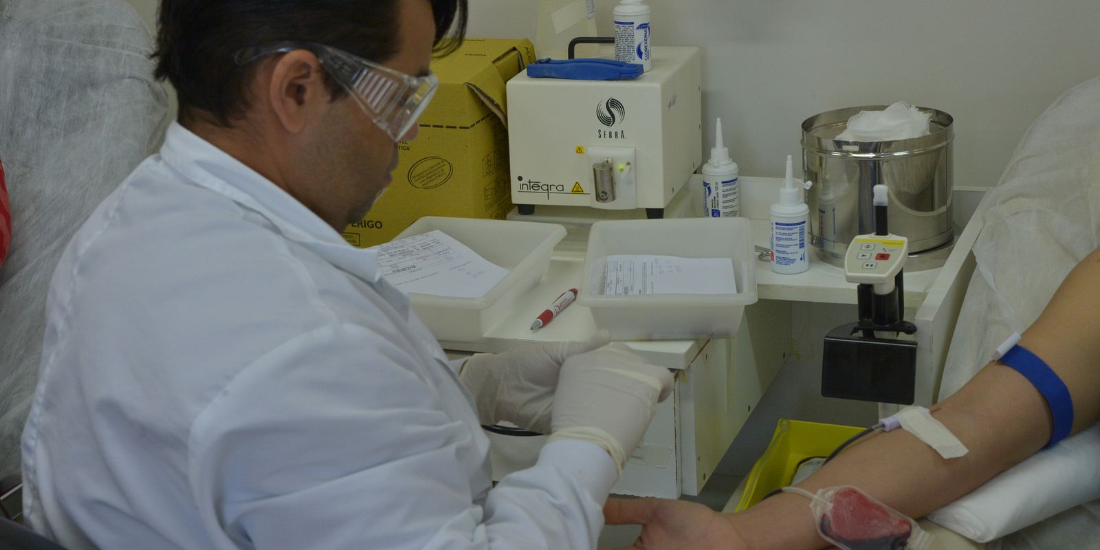 A doença falciforme vai muito além da anemia; entenda a condição genética e a importância do diagnóstico