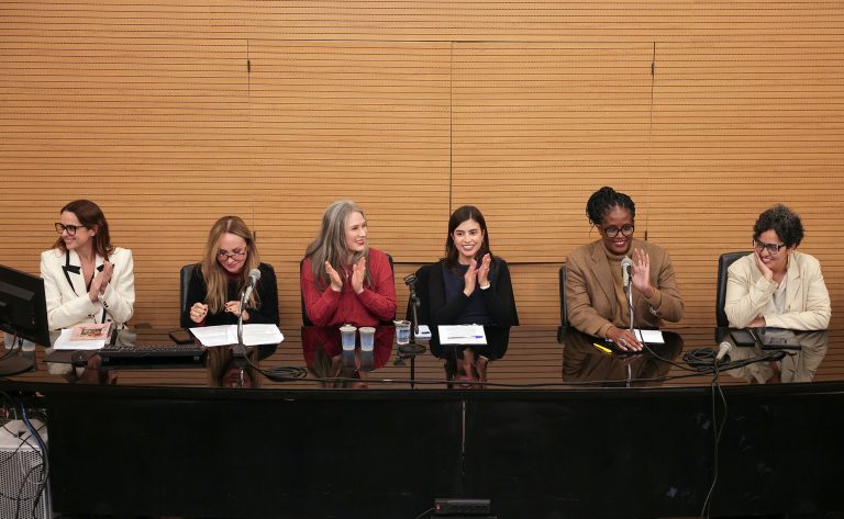 Deputada Tabata Amaral busca contribuições para projeto de criminalização da misoginia em São Paulo