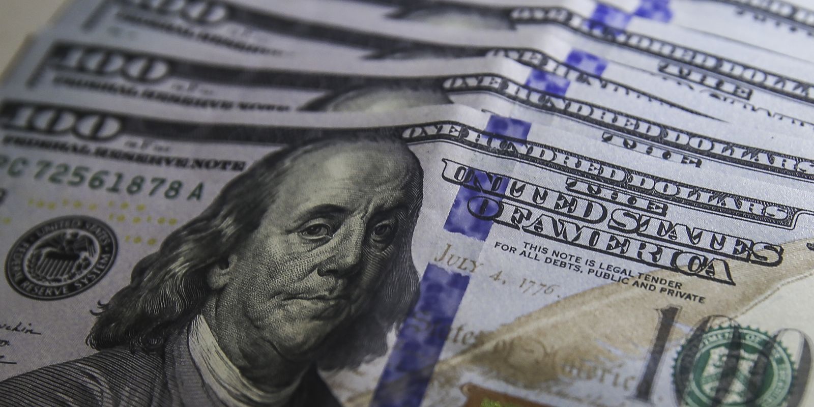 Balança comercial registra superávit de US$ 9,8 bilhões impulsionado por exportações em junho
