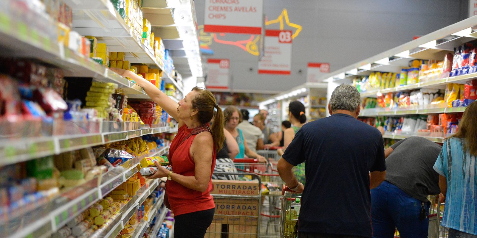 Cesta básica registra alta em 17 capitais brasileiras em junho, aponta pesquisa