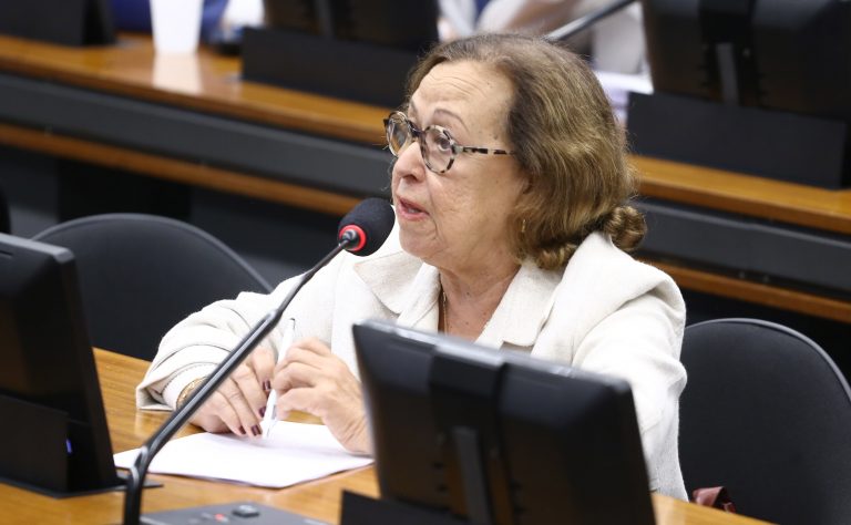 Comissão aprova nova regra para indenização por dano moral em casos de violência doméstica