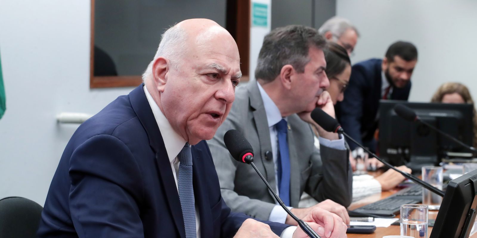Câmara aprova PEC que institui fundos para Sul e Sudeste