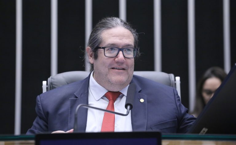 Câmara debate impactos das mudanças climáticas no patrimônio cultural em audiência pública