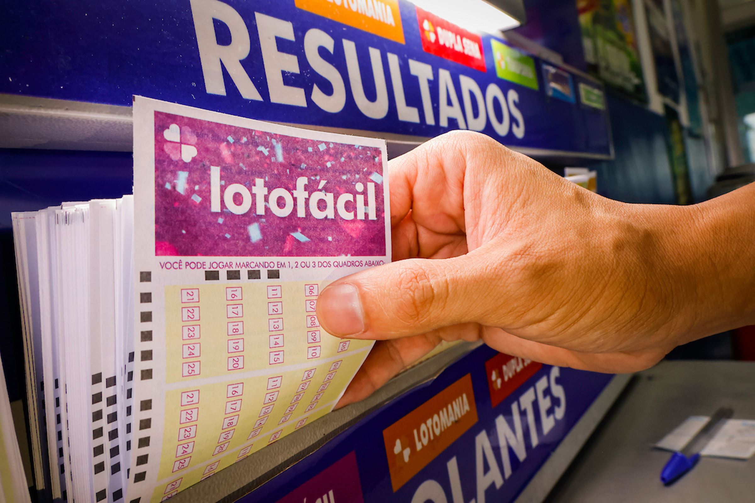 Caixa Econômica Federal divulga resultados da Lotofácil 3729 e outros concursos