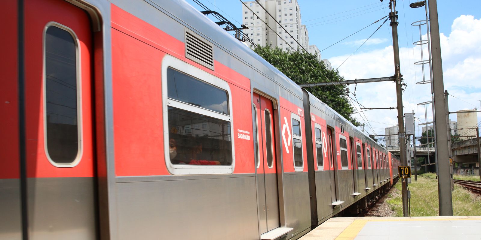 CPTM retoma linhas de trem após falhas e caos em São Paulo