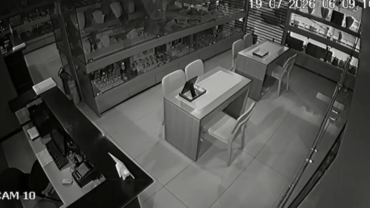 Furto de joias em shopping de Goiânia causa prejuízo de R$ 400 mil