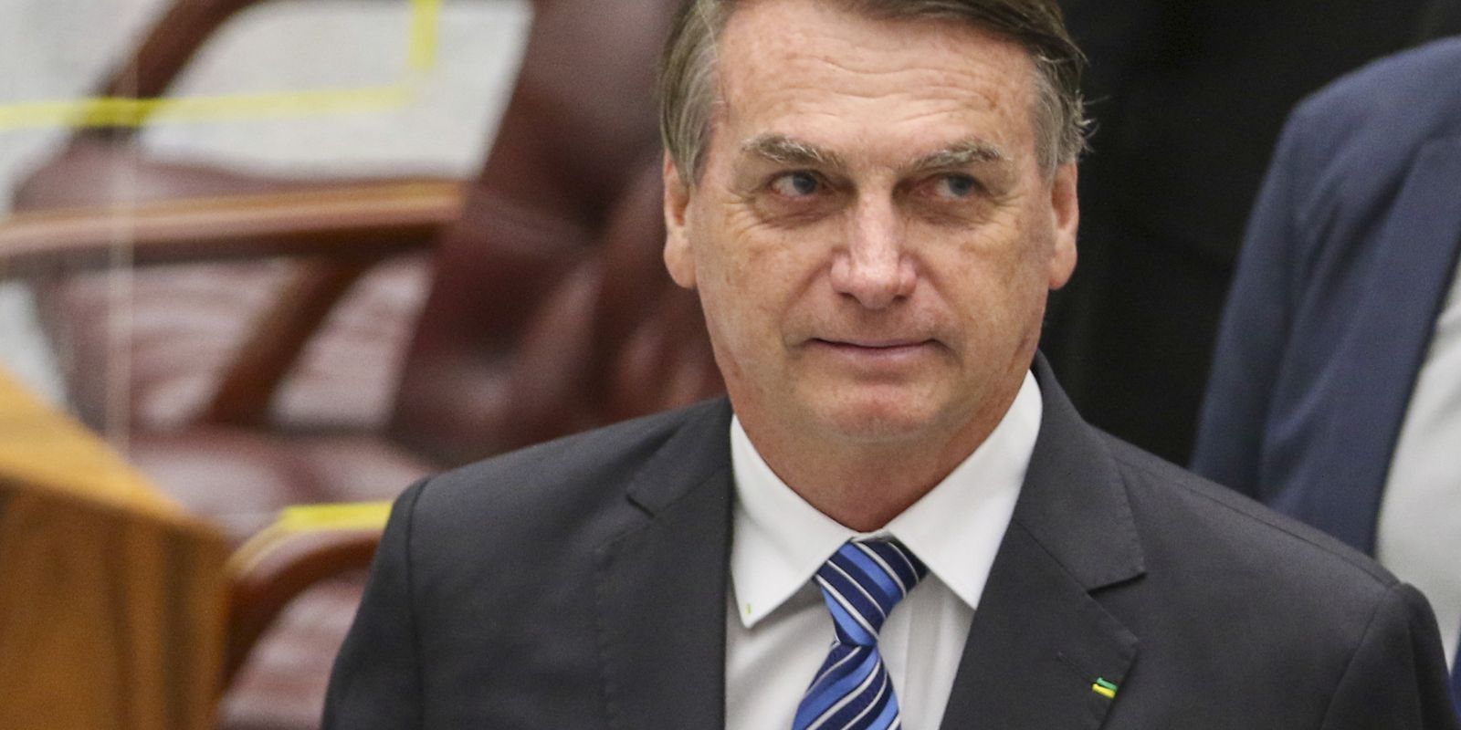 Exército entrega armas de Bolsonaro à PF por ordem de Moraes, com duas ausentes