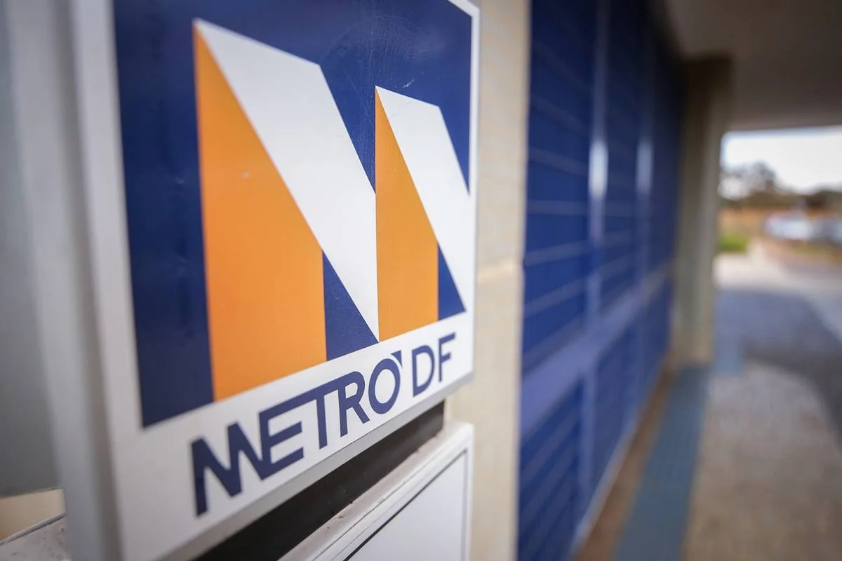 Falha na sinalização do Metrô-DF provoca atraso na abertura das estações