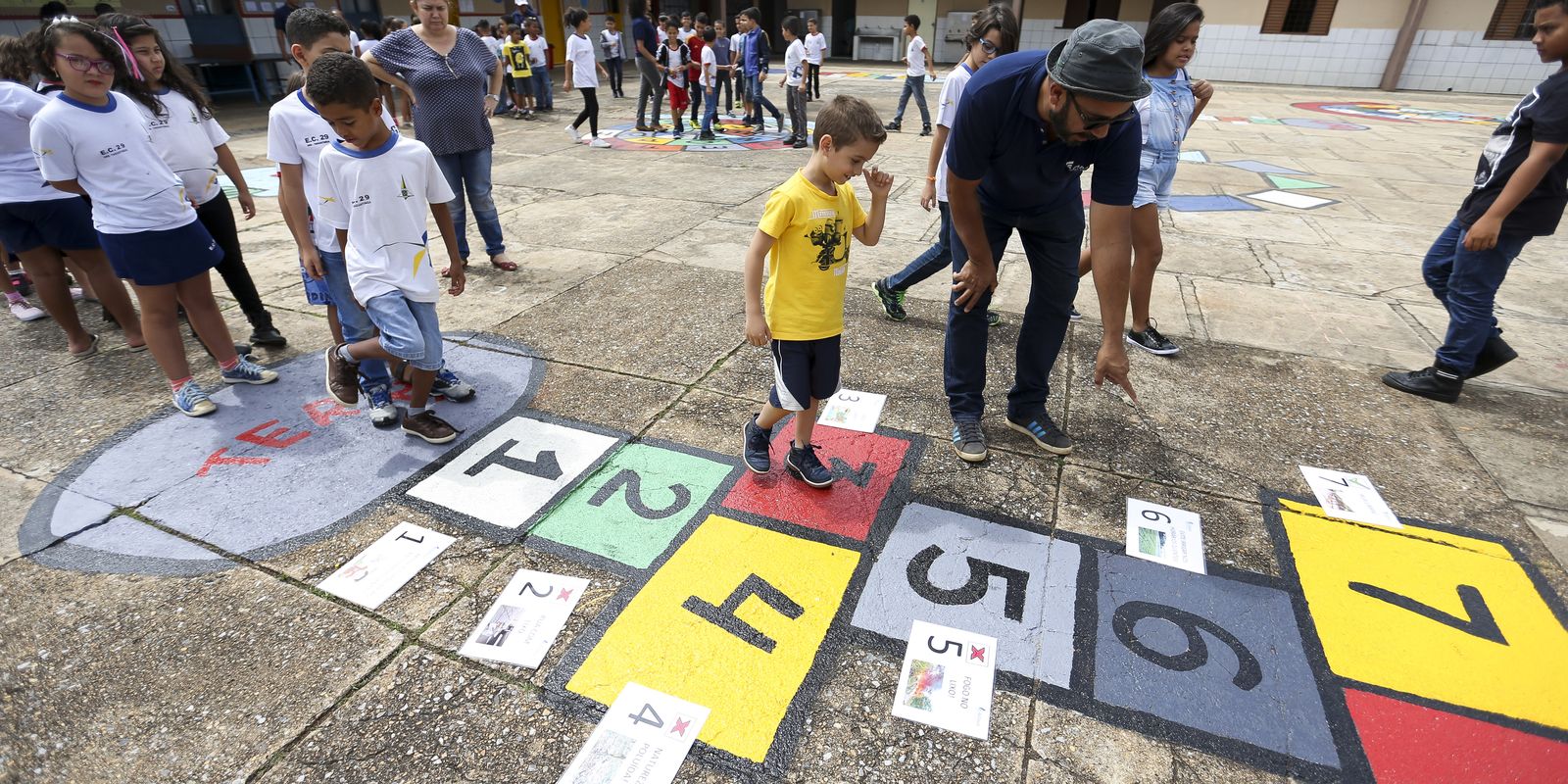 Férias escolares de 2027 serão ajustadas para a Copa do Mundo Feminina