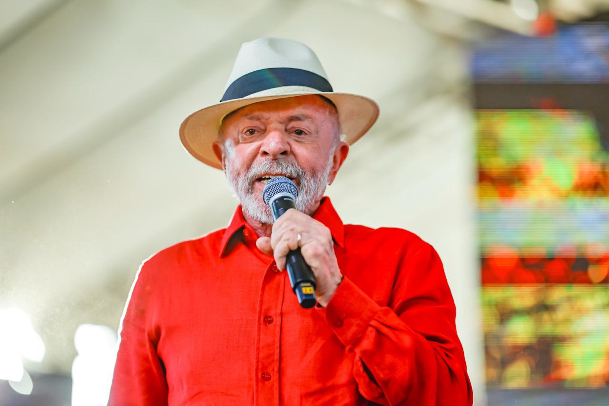 Lula projeta Brasil como potência em terras raras e exportador de inteligência