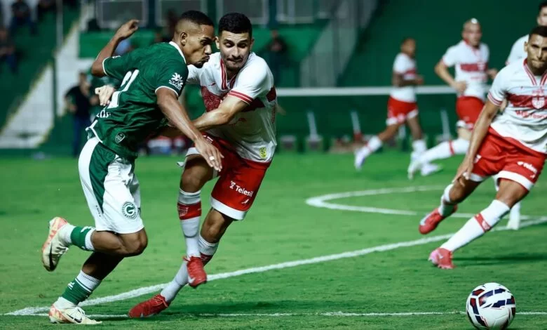 Goiás visita o CRB em Maceió de olho no G-6 da Série B