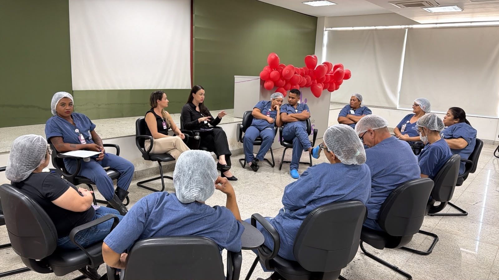 HMDI capacita equipe de higienização em prevenção de infecções hospitalares