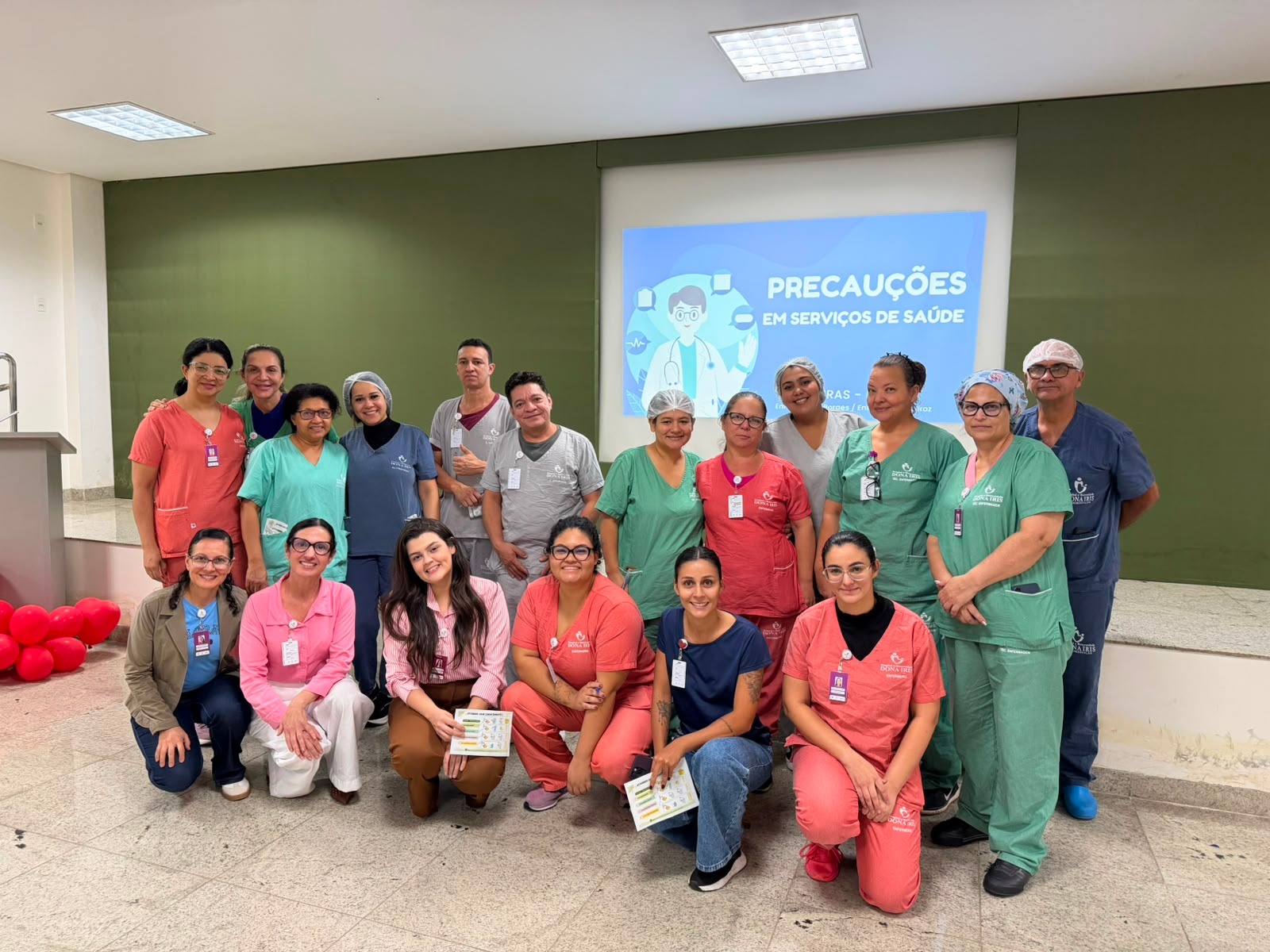 HMDI capacita profissionais sobre precauções em serviços de saúde