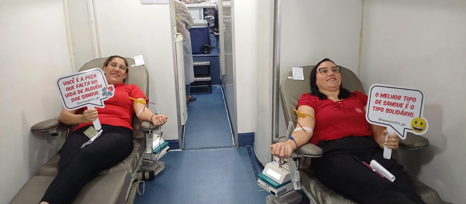 HMDI sedia campanha de doação de sangue com unidade móvel do Hemocentro
