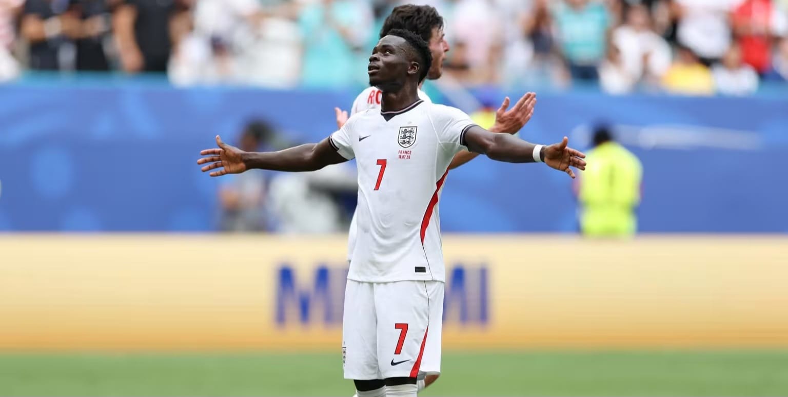 Inglaterra conquista terceiro lugar na Copa do Mundo em jogo com recorde de gols