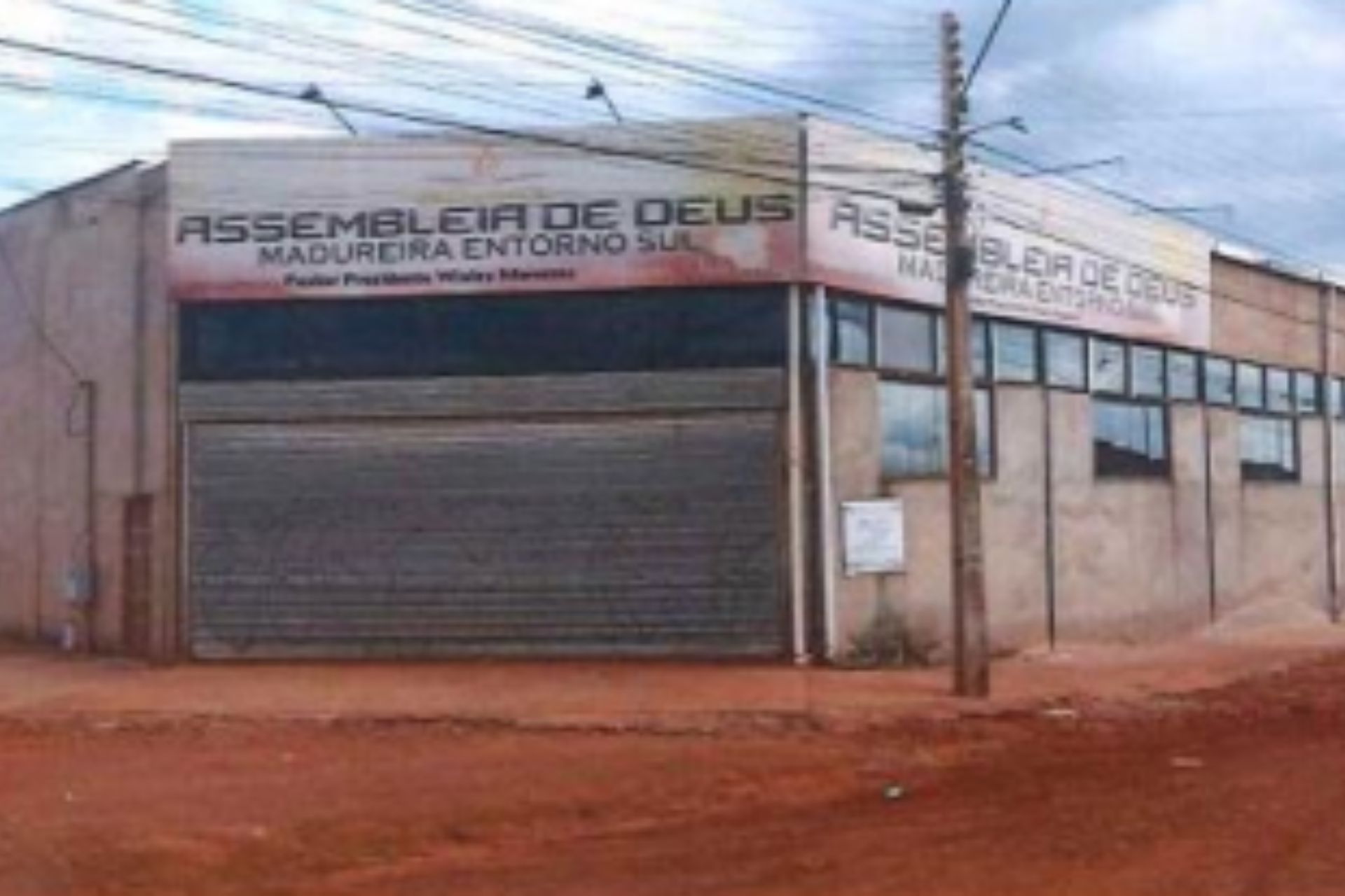 Justiça determina interdição de galpão de igreja em Cidade Ocidental após recurso do MPGO