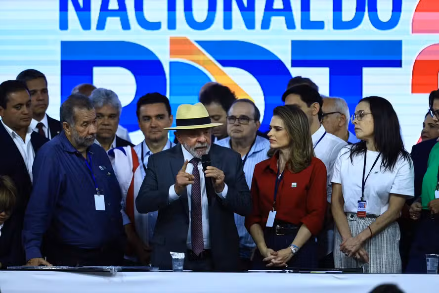 Lula rebate Marco Rubio e garante apoio do PDT à reeleição em convenção