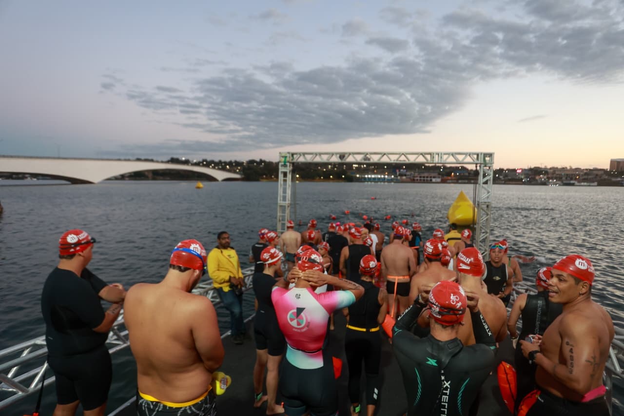 Metrópoles Endurance inicia disputas do Aquathlon Super Sprint no Pontão