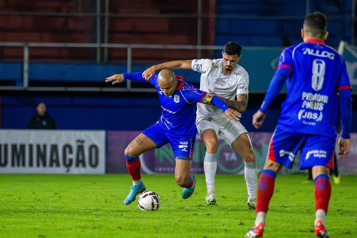 Série D ZeroUm: Marcílio Dias-SC e Portuguesa-SP empatam em partida da 3ª fase