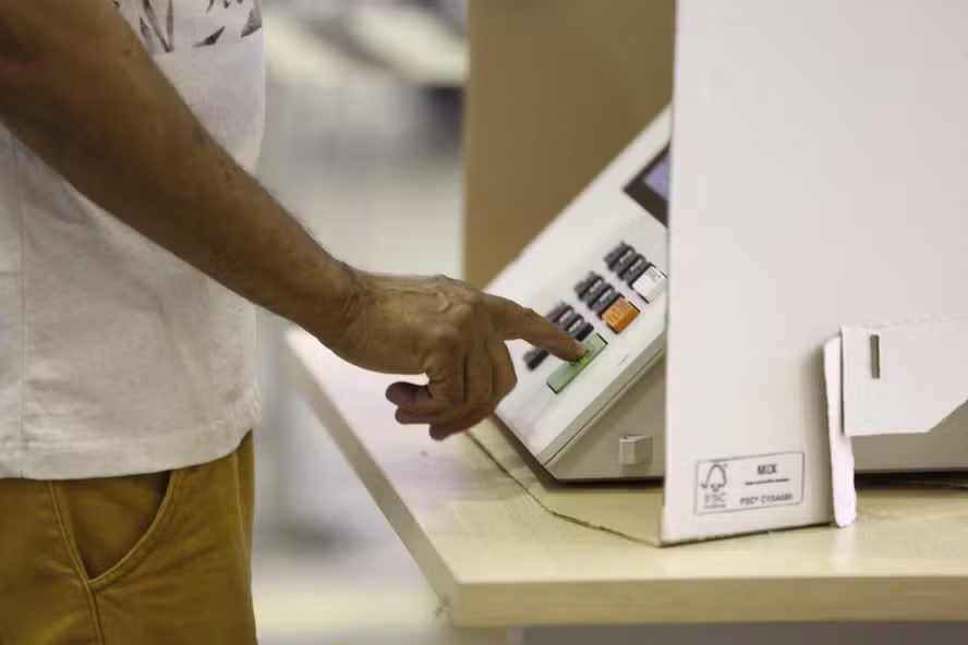 Estudo de desinformação eleitoral aponta que só 34% das falas de políticos eram verdadeiras