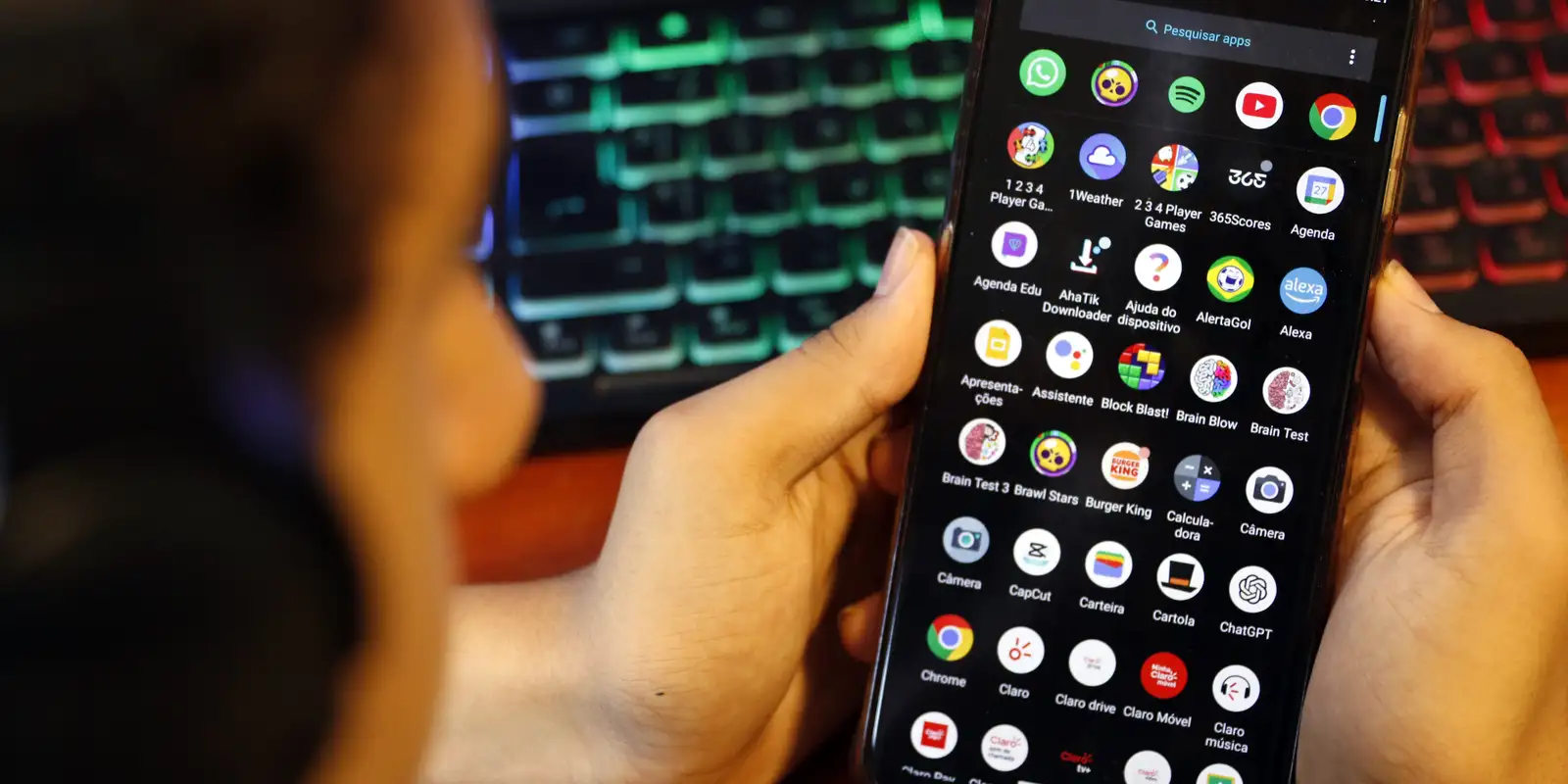 AGU exige proteção de crianças ao Discord após caso grave em transmissão ao vivo