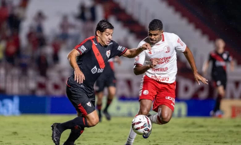 Atlético-GO enfrenta o Náutico nos Aflitos de olho no G-6 da Série B