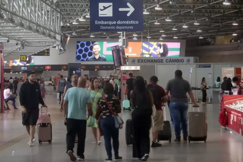 Aviação doméstica no Brasil bate recorde histórico de passageiros