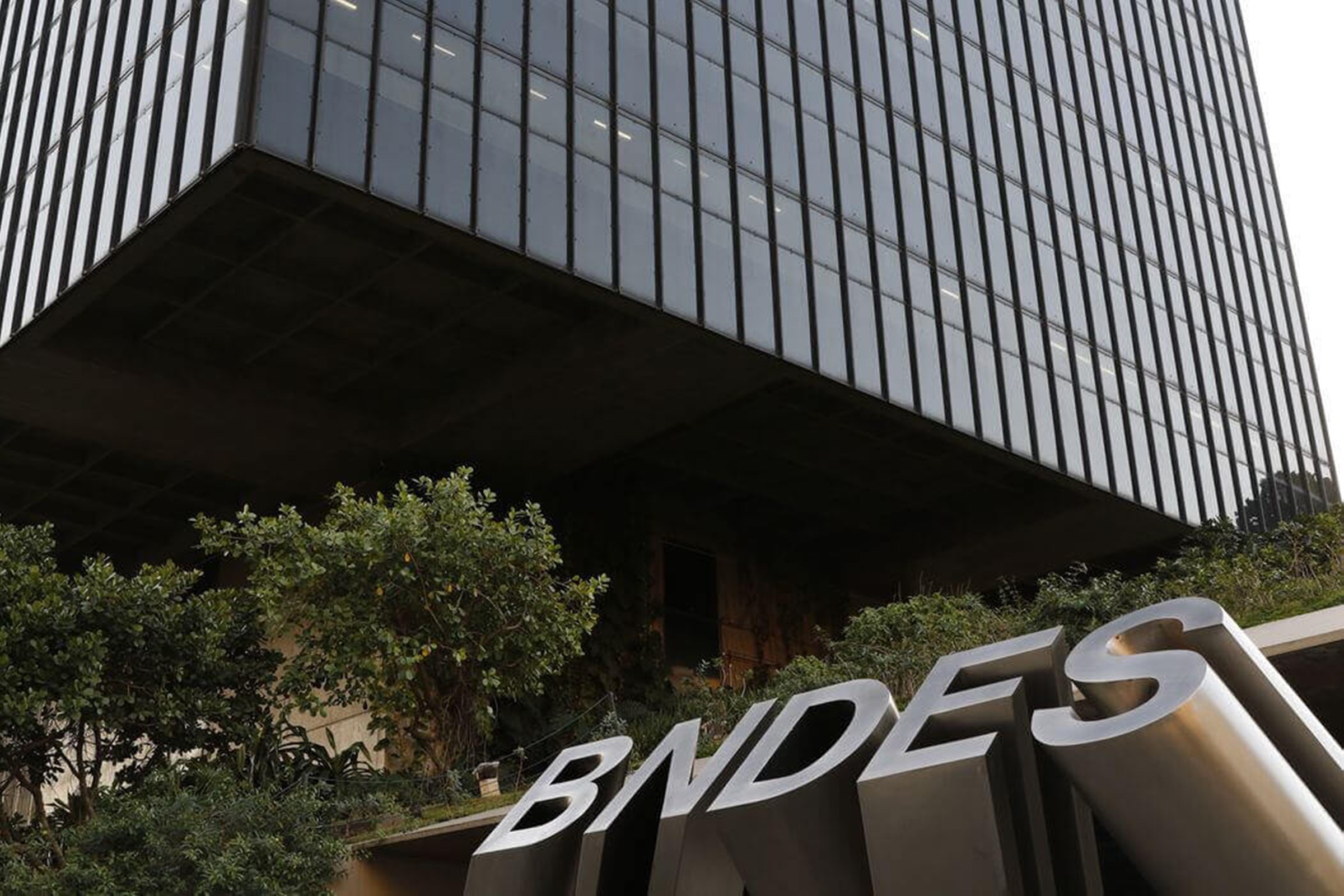 Lucro do BNDES salta 25% no primeiro semestre de 2026 e atinge R$ 9,2 bilhões