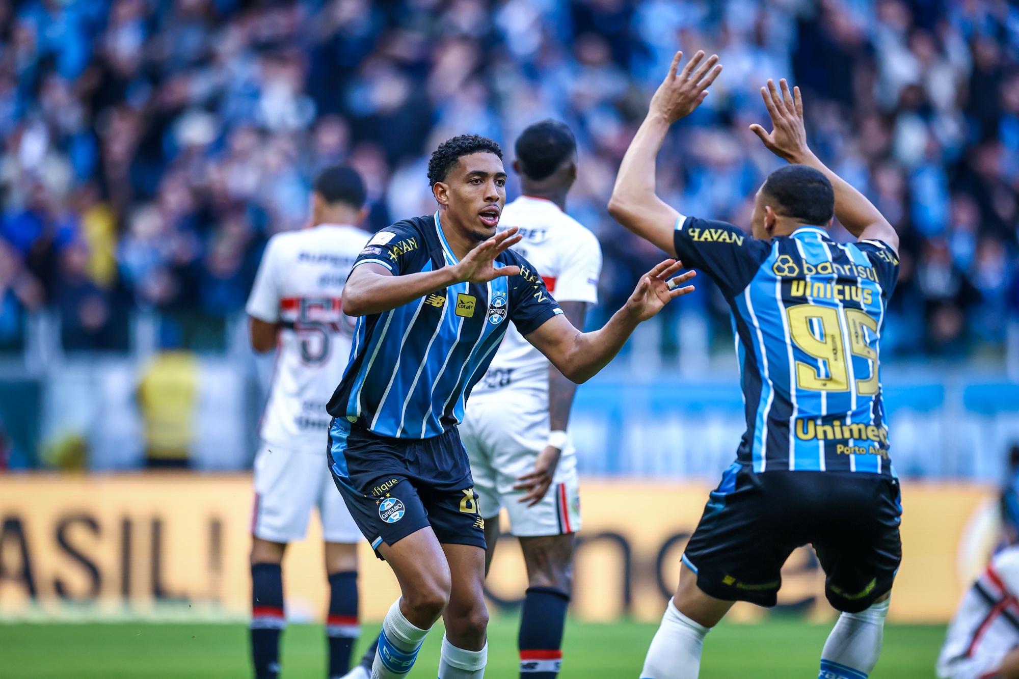 Campeonato Brasileiro: confira o resumo e os gols deste sábado (8/8)