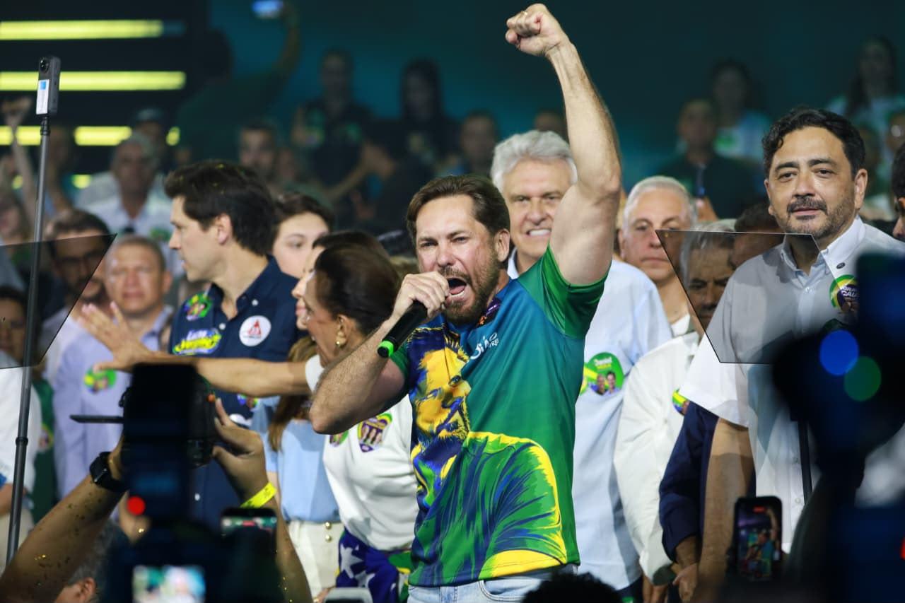 Bruno Peixoto oficializa candidatura a deputado federal em Goiânia