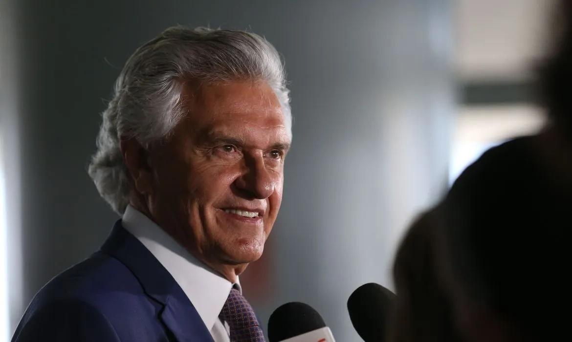 Ronaldo caiado defende reforma política e sustentabilidade em brasília