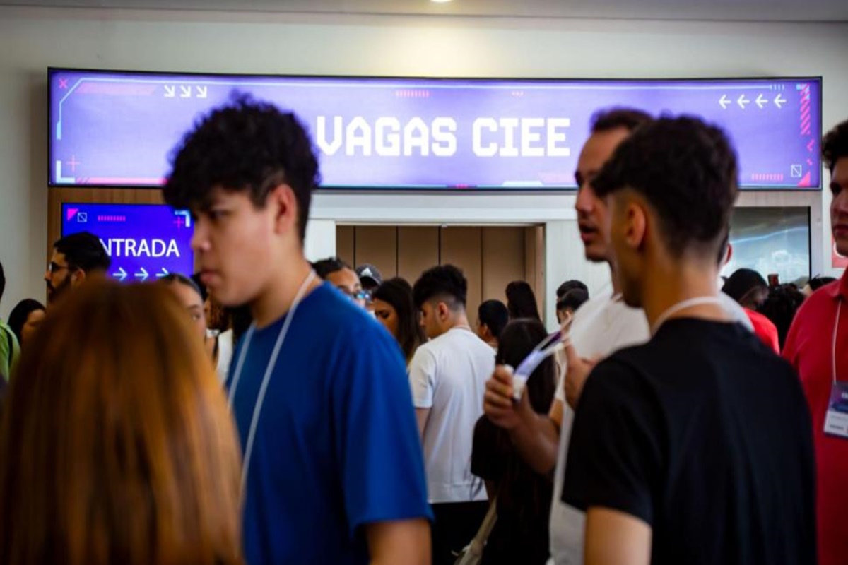 CIEE abre 810 vagas de estágio no Distrito Federal para estudantes