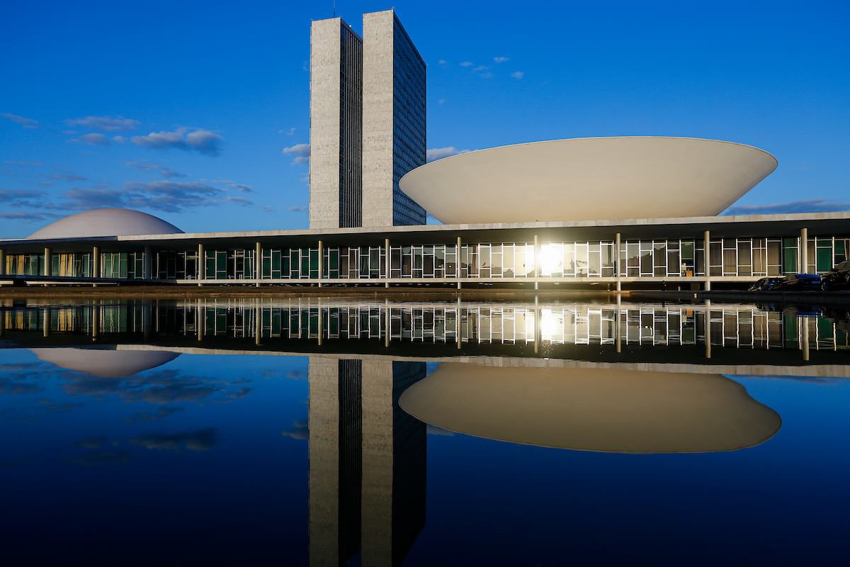 Primeiro esforço concentrado do Congresso tem pauta enxuta antes das eleições