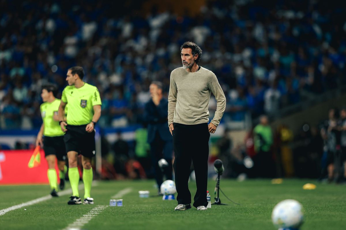 Eduardo Domínguez analisa empate do Atlético-MG e elogia desempenho de Fred